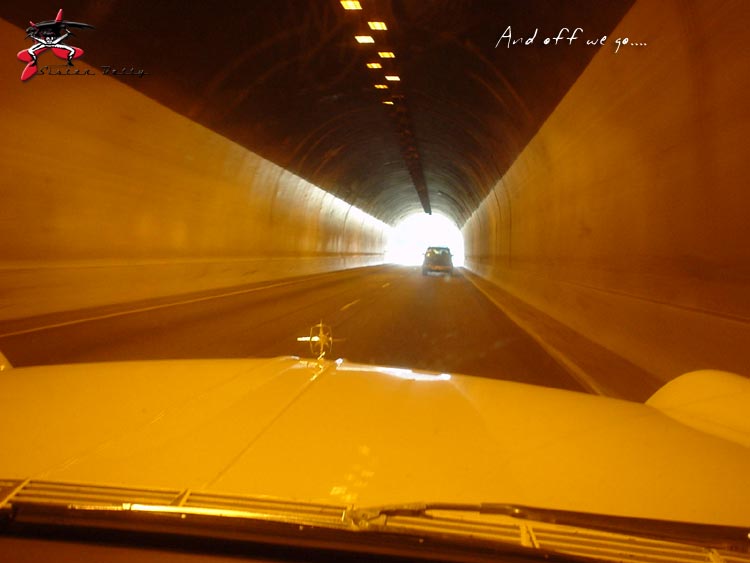 1959 Lincoln in tunnel